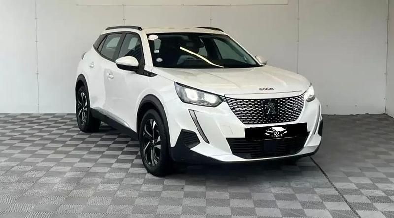 Usado Peugeot e-2008 Allure 100 kW (136 HP) 2021 Branco SUV