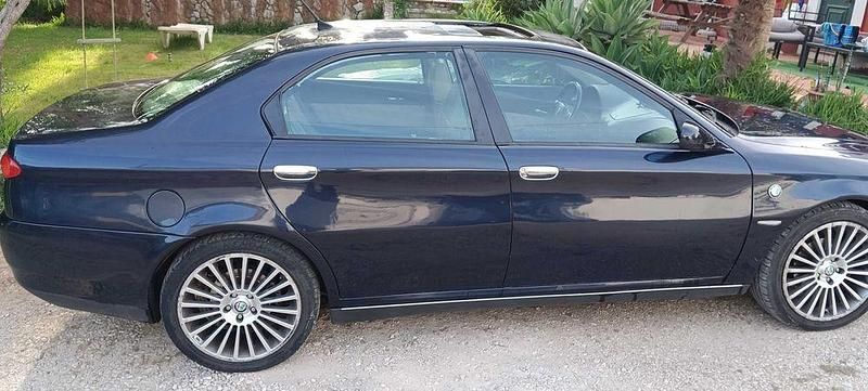 Usado 2003 Alfa Romeo 166 Sedan | € 3.450 - Imagem 1/4