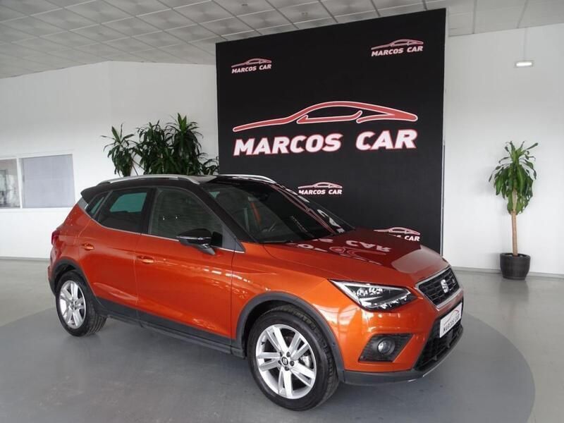 Laranja Usado 2020 Seat Arona Style SUV | € 17.900 (Preço elevado) - Imagem 1/4