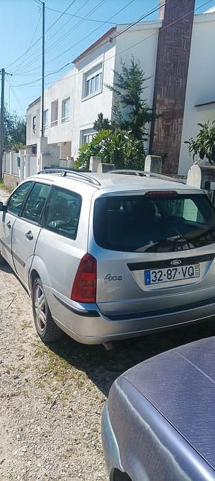 Usado Ford Focus 115 HP (84 kW) 2003 Sedan
