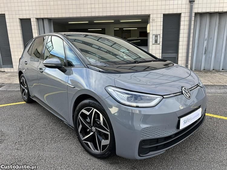 Usado VW ID.3 Pro 106 kW (145 HP) 2022 Cinza Citadino