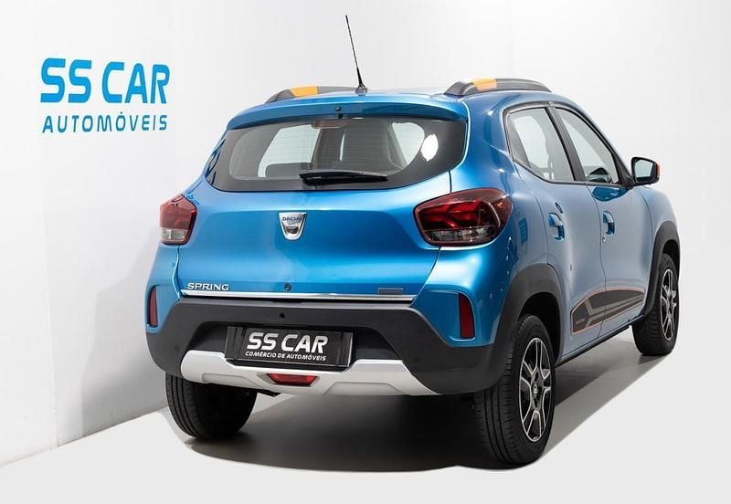 Usado Dacia Spring Comfort Plus 33 kW (45 HP) 2022 Azul Citadino
