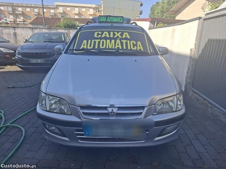 Cinza Usado 2003 Mitsubishi Space Star | € 3.990 - Imagem 1/1
