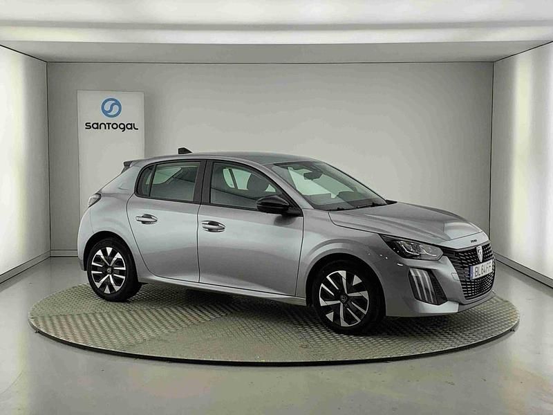 Cinzento Usado 2024 Peugeot 208 Active Citadino | € 17.490 (Preço justo) - Imagem 1/4