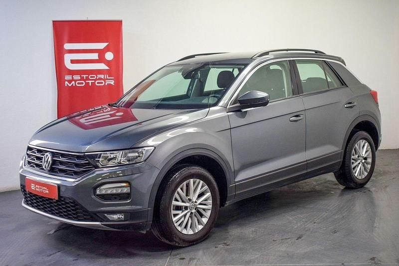 Cinza Usado 2020 VW T-Roc Style SUV | € 23.900 (Preço justo) - Imagem 1/4