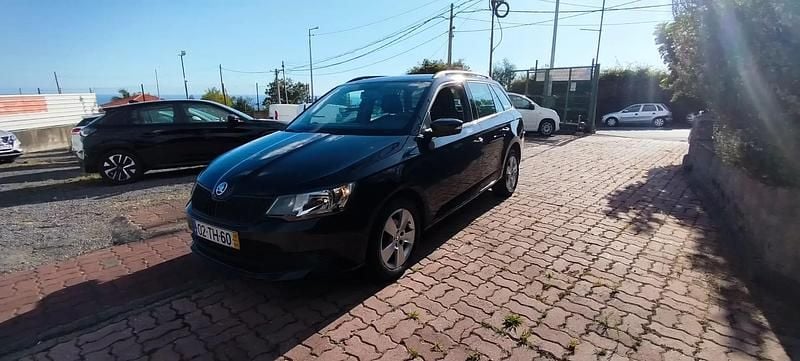 Preto Usado 2017 Skoda Fabia Style Carrinha | € 9.950 (Preço justo) - Imagem 1/4