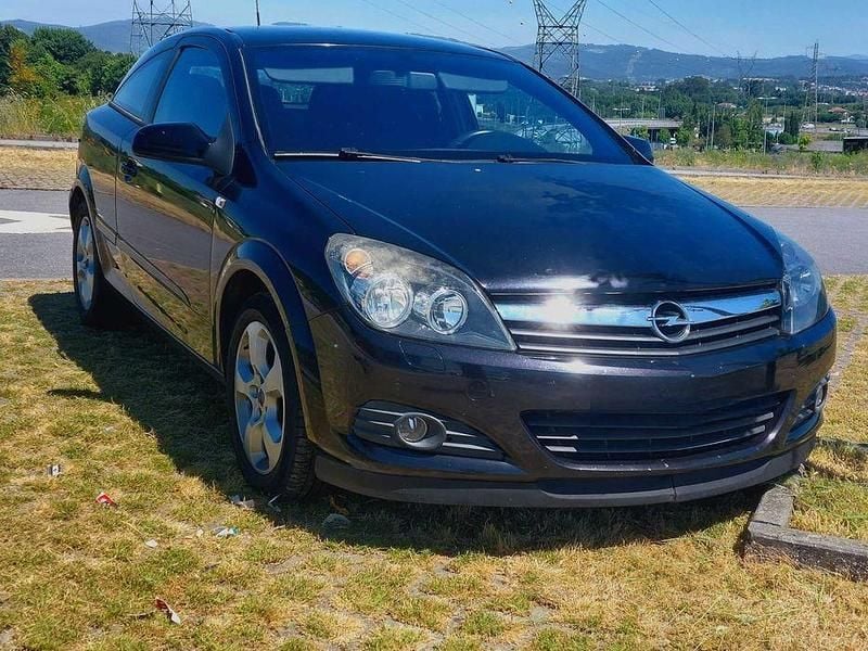 Usado 2005 Opel Astra GTC | € 3.100 (Preço elevado) - Imagem 1/4