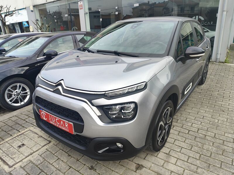 Cinza Usado 2022 Citroën C3 Feel Citadino | € 14.990 (Preço justo) - Imagem 1/4