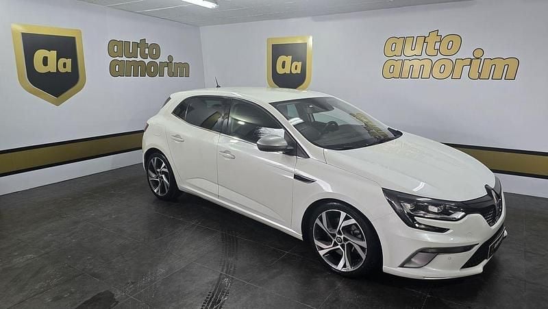 Usado Renault Mégane GT GT 165 HP (121 kW) 2019 Branco Coupé