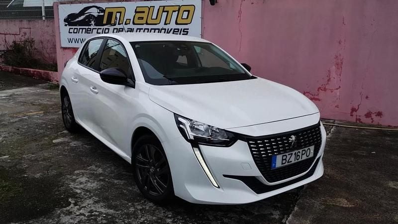 Branco Usado 2022 Peugeot 208 Active Citadino | € 13.999 (Bom preço) - Imagem 1/4