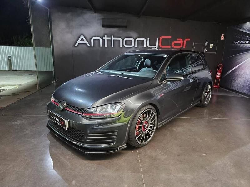 Cinzento Usado 2016 VW Golf VII GTI | € 24.990 (Preço justo) - Imagem 1/4