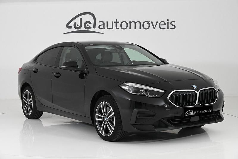 Preto Usado 2023 BMW 216 Sport Line Coupé | € 30.900 (Preço justo) - Imagem 1/4
