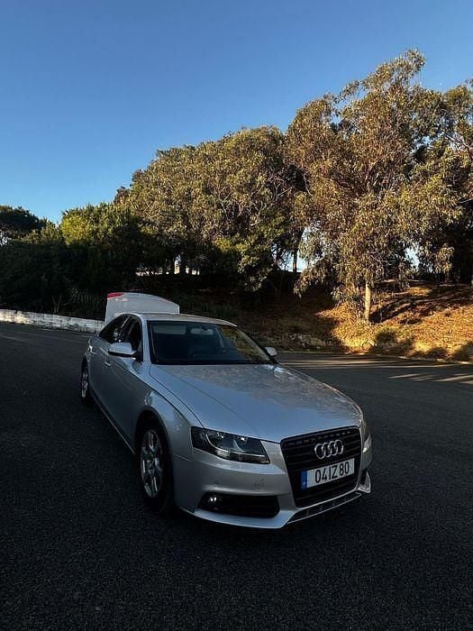 Usado 2010 Audi A4 Sedan | € 9.900 (Preço justo) - Imagem 1/4