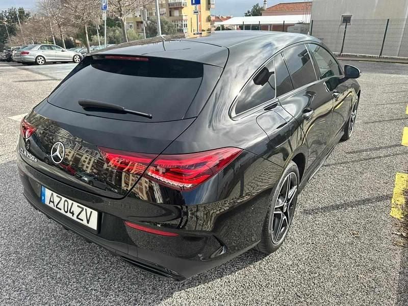 Usado Mercedes CLA250e 218 HP (160 kW) 2020 Preto Sedan