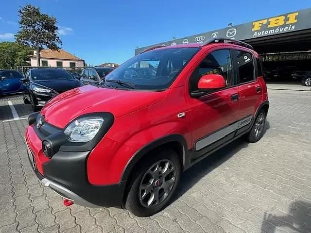Vermelho Usado 2022 Fiat Panda Cross Cross Citadino | € 11.500 (Preço justo) - Imagem 1/4