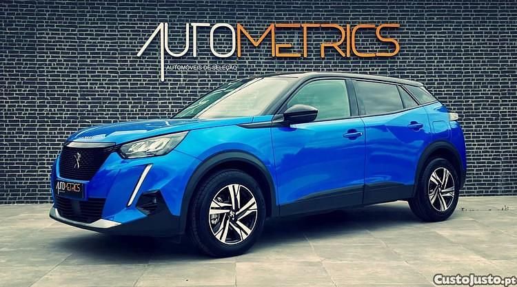 Azul Usado 2021 Peugeot 2008 Active SUV | € 16.750 (Super Preço) - Imagem 1/1