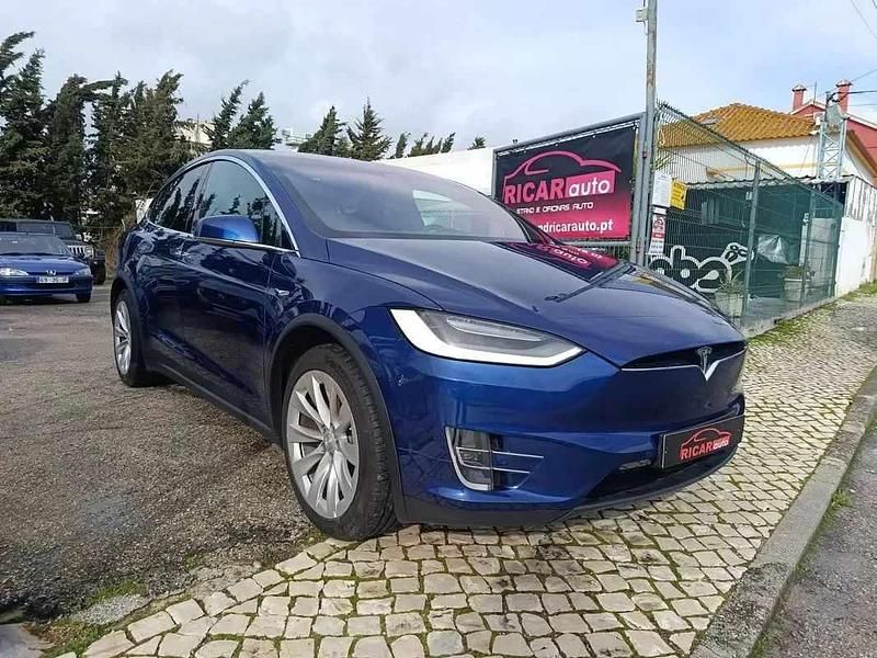 Usado Tesla Model X Long Range AWD 411 kW (560 HP) 2020 Azul escuro SUV