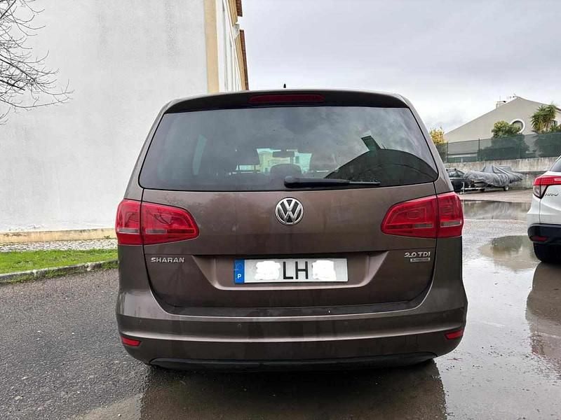 Usado VW Sharan 140 HP (102 kW) 2011 Outra Monovolume