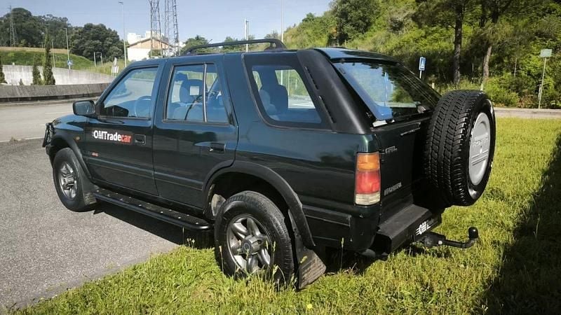 Usado Opel Frontera 115 HP (84 kW) 1998 Verde SUV