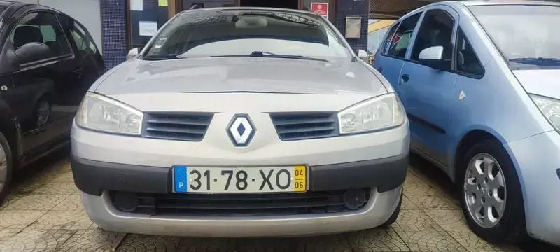 Castanho Usado 2004 Renault Mégane GrandTour Carrinha | € 2.500 (Bom preço) - Imagem 1/1