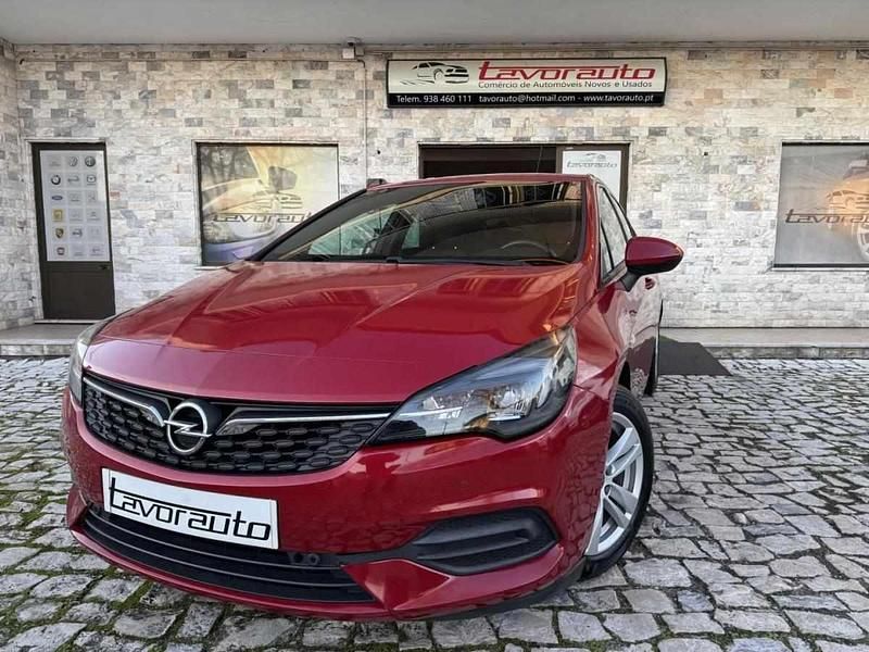 Vermelho Usado 2020 Opel Astra GS Line Citadino | € 15.500 (Preço elevado) - Imagem 1/4