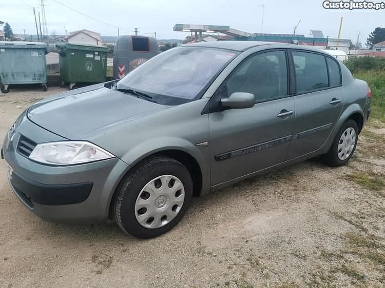 Cinza Usado 2004 Renault Mégane II | € 2.499 (Preço justo) - Imagem 1/1