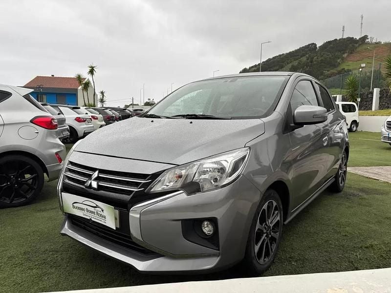 Cinza Usado 2023 Mitsubishi Space Star Edition Citadino | € 13.990 (Preço justo) - Imagem 1/4