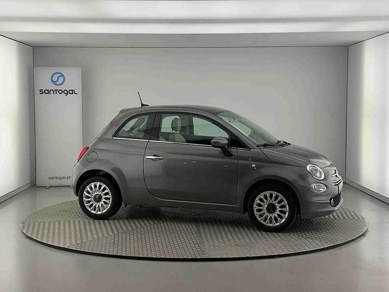 Cinzento Usado 2019 Fiat 500 Lounge Citadino | € 13.400 (Preço justo) - Imagem 1/4
