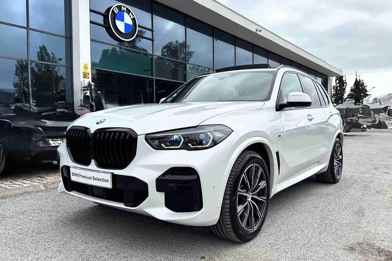 Branco Usado 2022 BMW X5 Comfort Edition SUV | € 75.900 (Caro) - Imagem 1/4