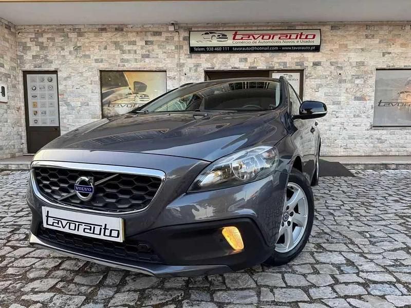 Cinzento Usado 2013 Volvo V40 CC Momentum Carrinha | € 13.500 (Preço justo) - Imagem 1/4