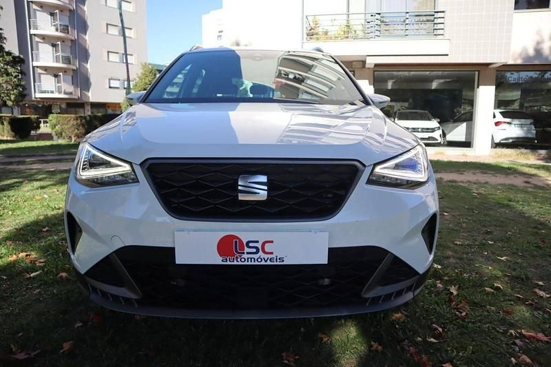 Usado Seat Arona 110 HP (80 kW) 2023 Branco SUV