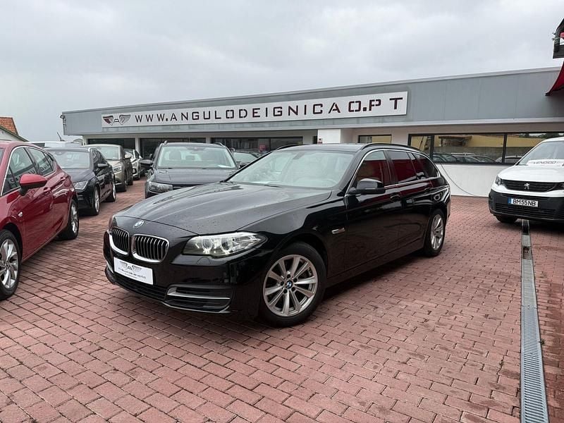 Preto Usado 2016 BMW 520 Luxury Line Carrinha | € 18.500 (Preço justo) - Imagem 1/4
