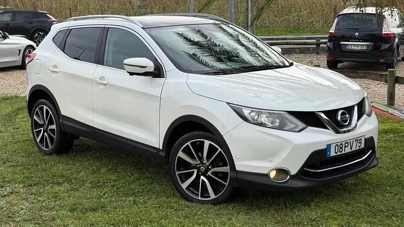 Usado Nissan Qashqai 360º 131 HP (96 kW) 2015 Branco SUV