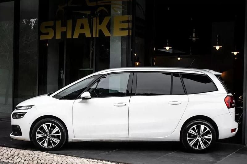 Usado Citroën C4 SpaceTourer Feel 131 HP (96 kW) 2019 Branco Monovolume