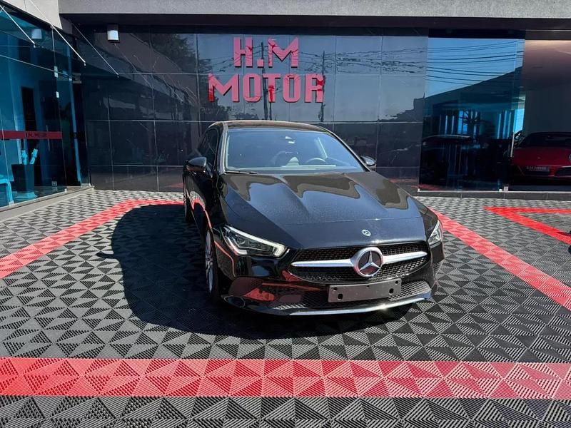 Usado Mercedes CLA200 Shooting Brake Style 150 HP (110 kW) 2021 Preto Carrinha