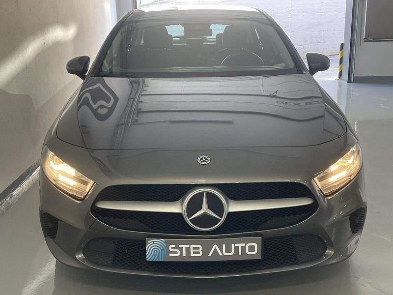 Usado Mercedes A160 Style 109 HP (80 kW) 2021 Cinza
