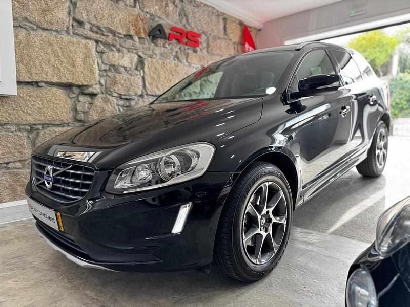 Preto Usado 2016 Volvo XC60 SUV | € 16.990 (Preço justo) - Imagem 1/4