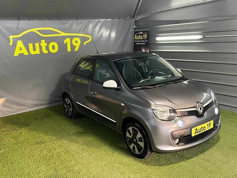 Usado Renault Twingo 70 HP (51 kW) 2017 Cinzento Citadino