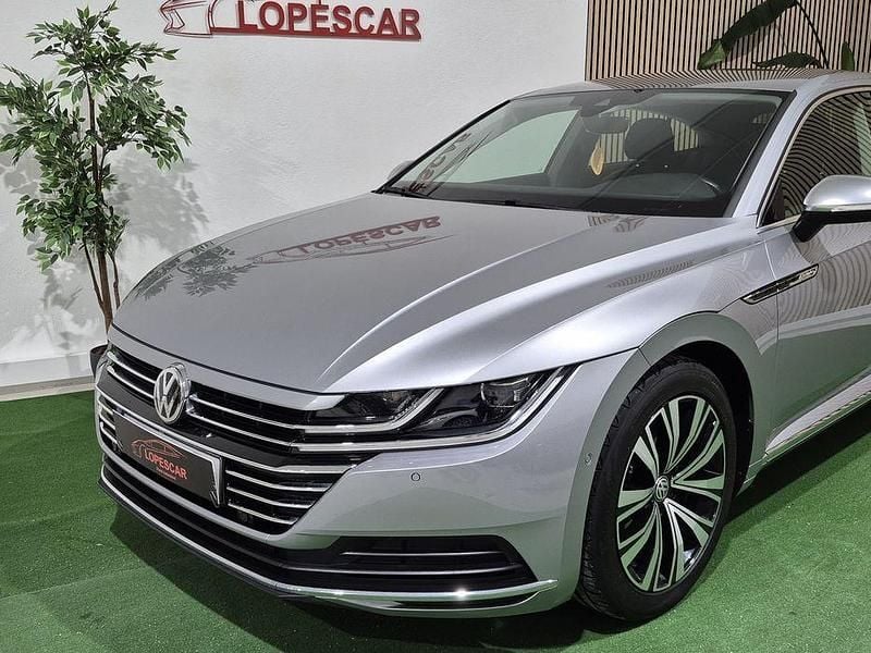 Usado VW Arteon 150 HP (110 kW) 2019 Sedan