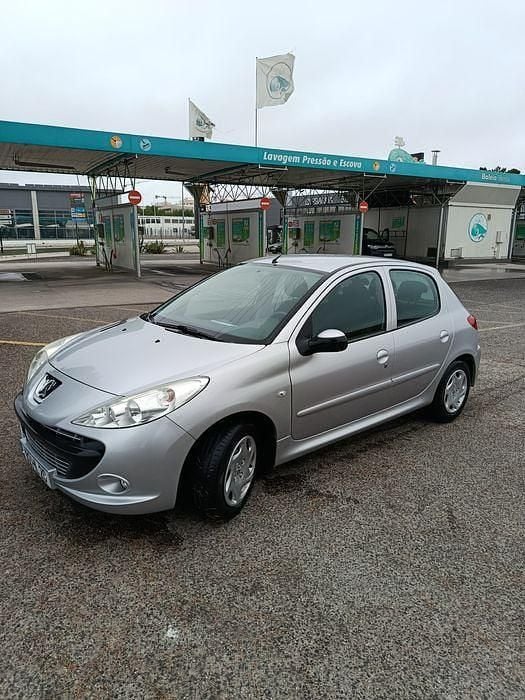 Usado 2010 Peugeot 206 Sedan | € 5.000 - Imagem 1/4