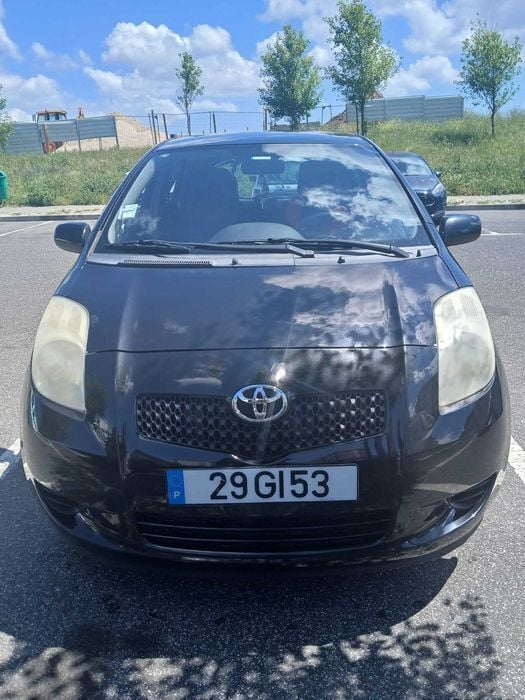 Usado 2008 Toyota Yaris Sedan | € 5.500 (Super Preço) - Imagem 1/4