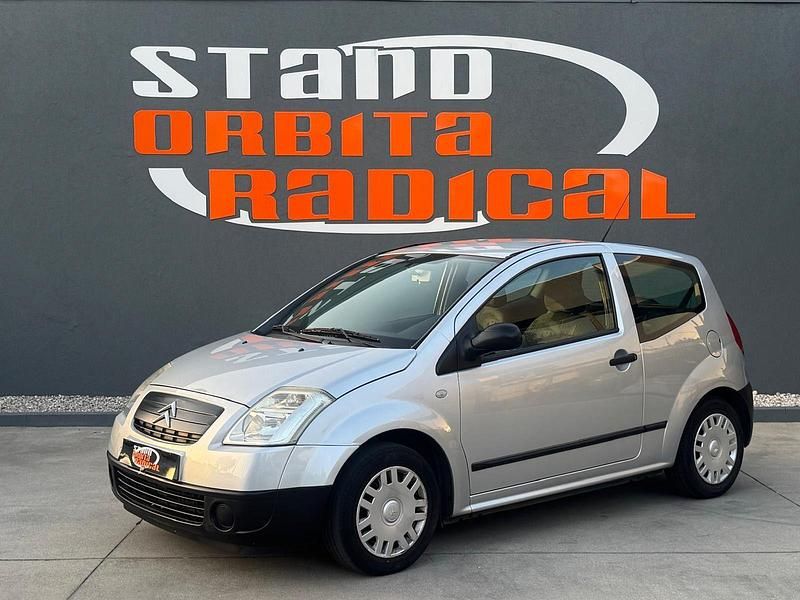 Cinzento Usado 2004 Citroën C2 Citadino | € 4.990 (Preço justo) - Imagem 1/4