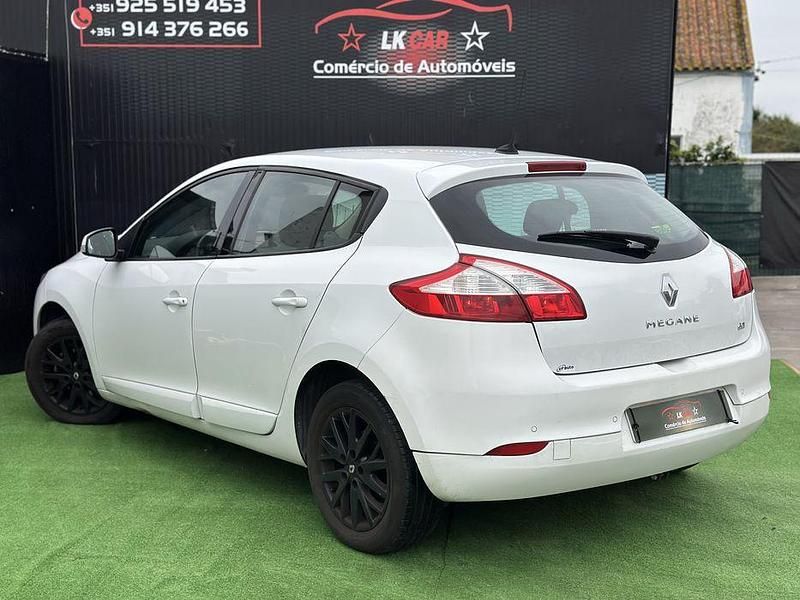 Usado Renault Mégane III 110 HP (80 kW) 2015 Sedan