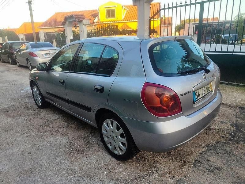 Usado Nissan Almera 90 HP (66 kW) 2003 Sedan