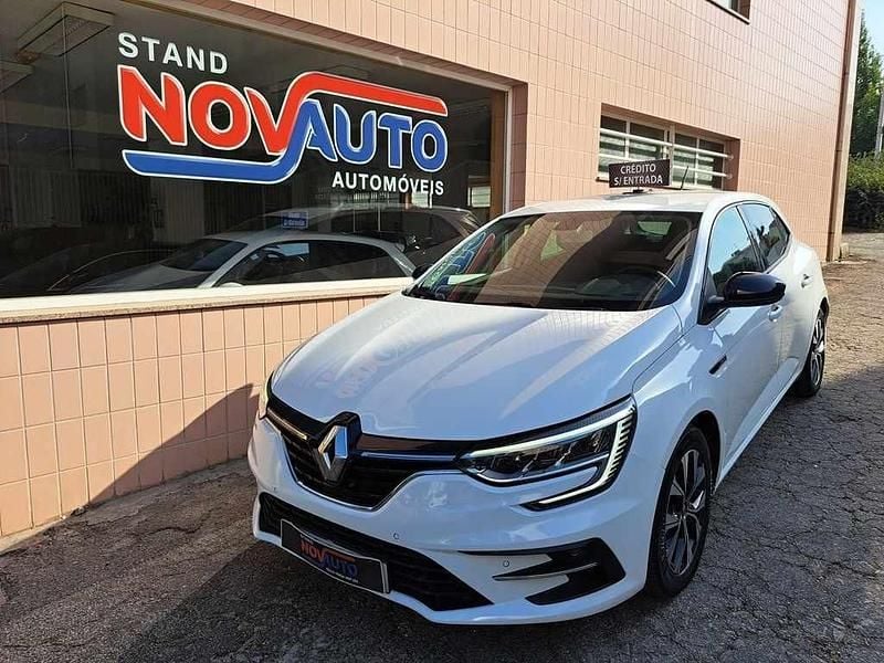 Usado Renault Mégane IV 115 HP (84 kW) 2022 Branco
