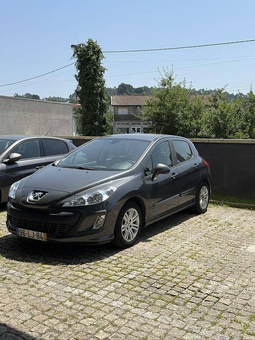 Usado 2011 Peugeot 308 Envy Sedan | € 5.500 (Bom preço) - Imagem 1/4