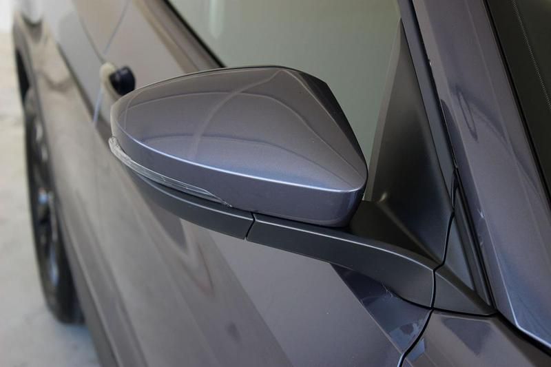 Usado VW T-Cross Life 110 HP (80 kW) 2023 Cinza SUV