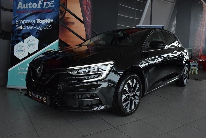 Preto Usado 2021 Renault Mégane IV LIMITED | € 18.800 (Preço justo) - Imagem 1/4