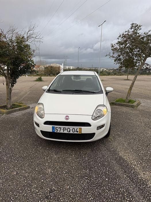Usado Fiat Punto 84 HP (61 kW) 2015 Sedan