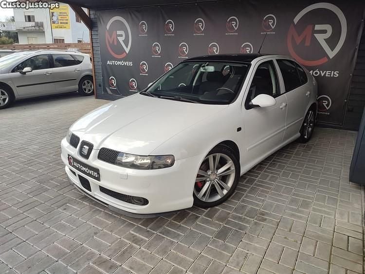 Branco Usado 2005 Seat Leon FR Citadino | € 14.900 - Imagem 1/1